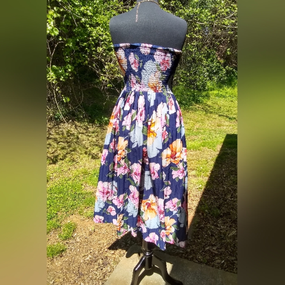 Dress🧡❤️💛 - Picture 2 of 2